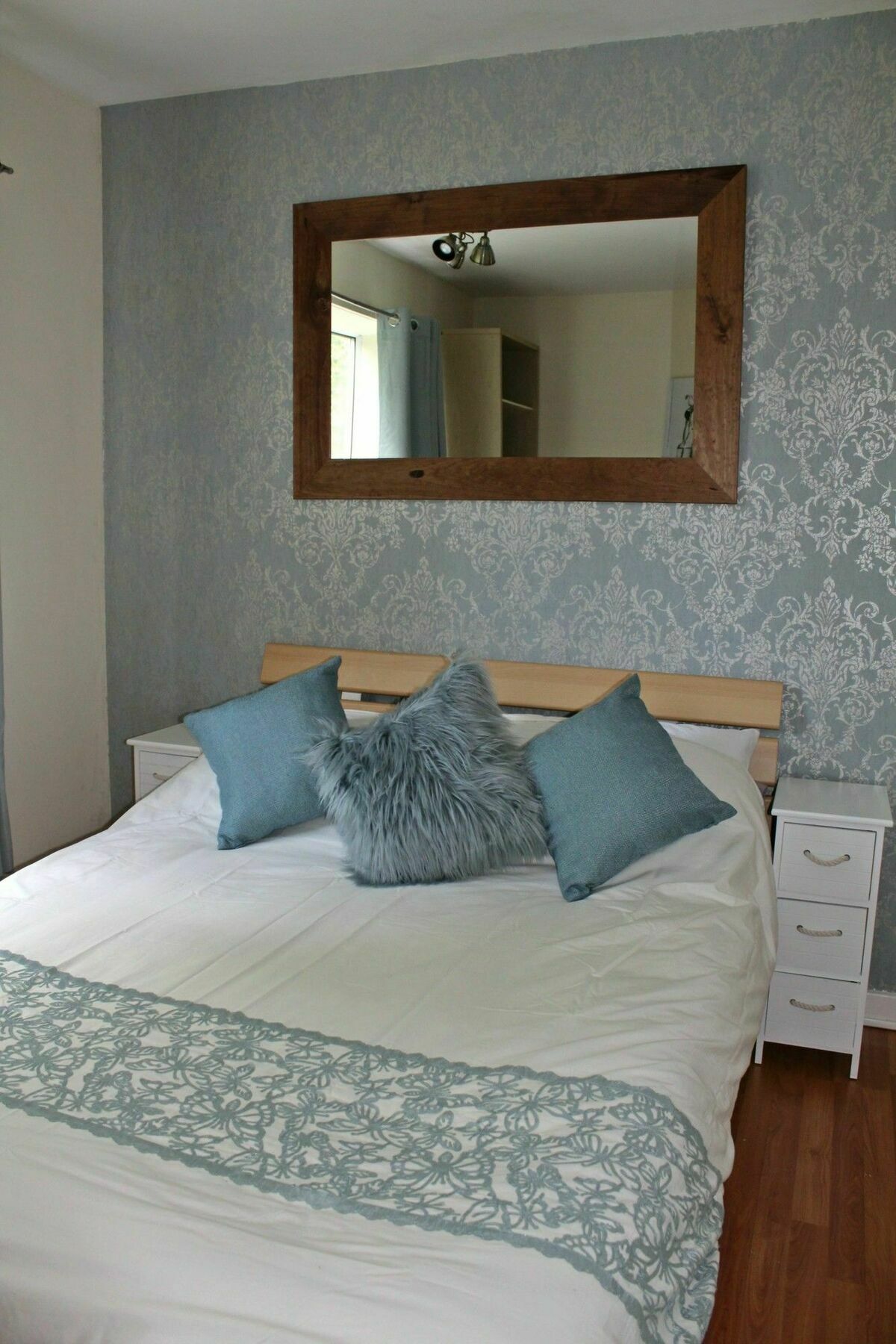Doncaster - Boswell - Large Balcony Apartment - 2 Double Beds - 2 Bedrooms - Close To Town & Racecourse - Off Street Parking 2 Cars - Fast Wifi Eksteriør billede